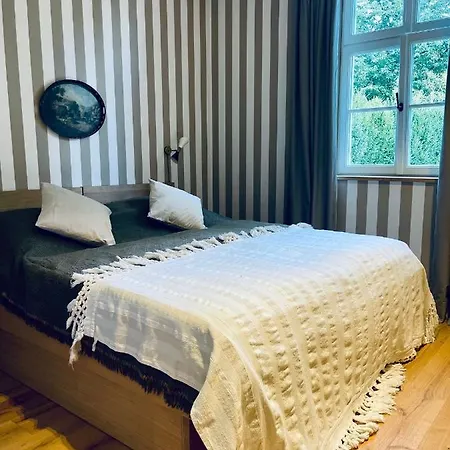 Garden House * דטמולד